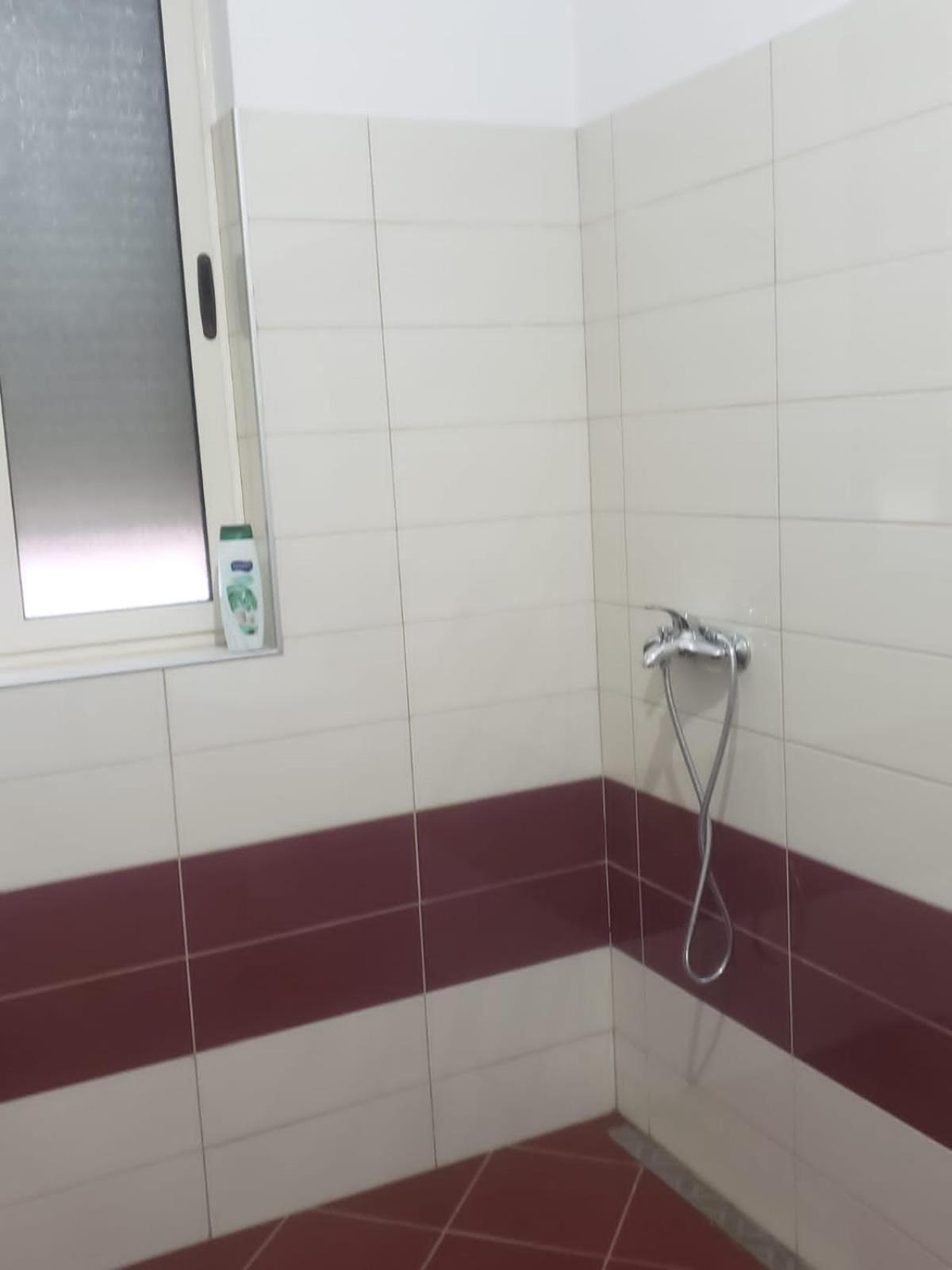Hostel Oakland تيرانا المظهر الخارجي الصورة
